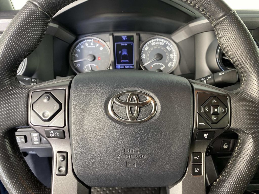 Used 2018 Toyota Tacoma TRD Pro AWD/4WD image 15