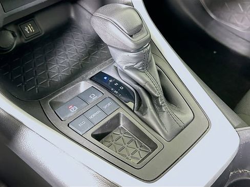 Certified 2024 Toyota RAV4 XLE image 18