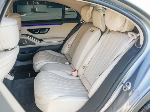 Used 2023 Mercedes-Benz S 500 4MATIC image 39