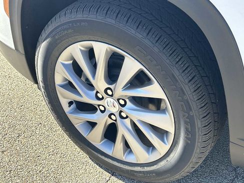 New 2026 Buick Enclave Preferred w/ Power Package image 32