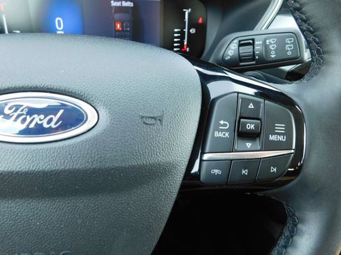 Used 2024 Ford Escape Active AWD/4WD image 30