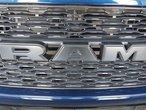 Used 2023 RAM 1500 Big Horn AWD/4WD image 31