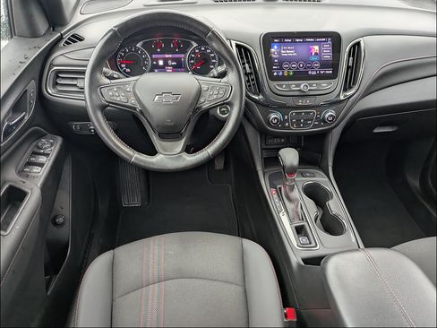 Used 2022 Chevrolet Equinox RS w/ Infotainment Package FWD image 17