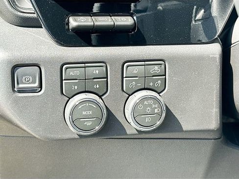New 2026 Chevrolet Silverado 1500 ZR2 AWD/4WD image 11
