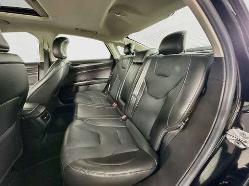 Used 2016 Ford Fusion Titanium AWD/4WD image 26