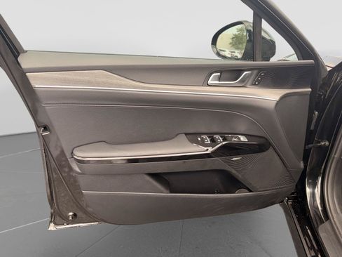 Used 2025 Kia K5 EX FWD image 9