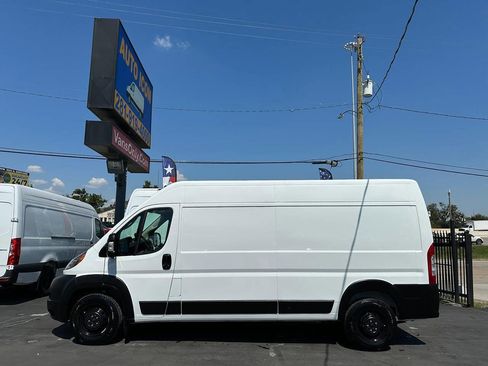 Used 2020 RAM ProMaster 2500 image 4