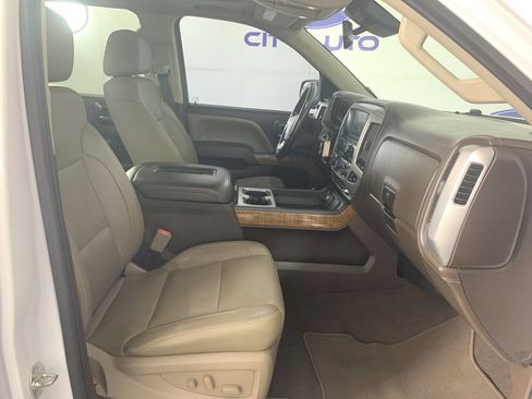 Used 2018 GMC Sierra 1500 SLT AWD/4WD image 38