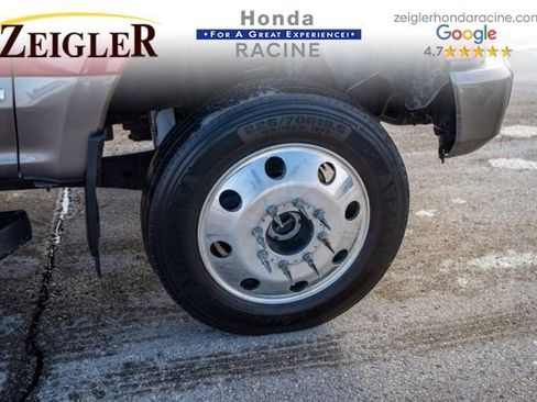 Used 2022 Ford F350 King Ranch image 9