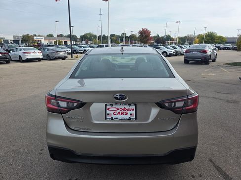 Used 2020 Subaru Legacy Premium image 4