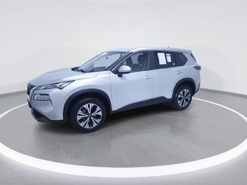 Certified 2023 Nissan Rogue SV image 6