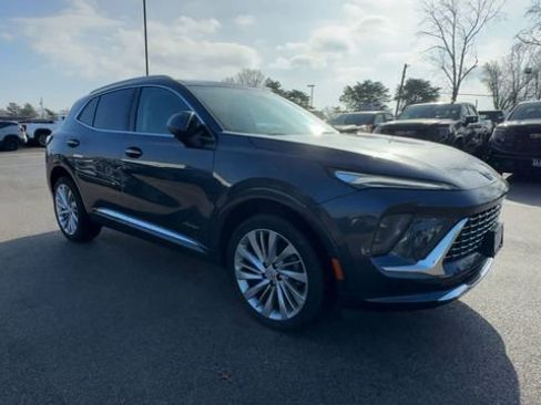 New 2026 Buick Envision Avenir AWD/4WD image 2