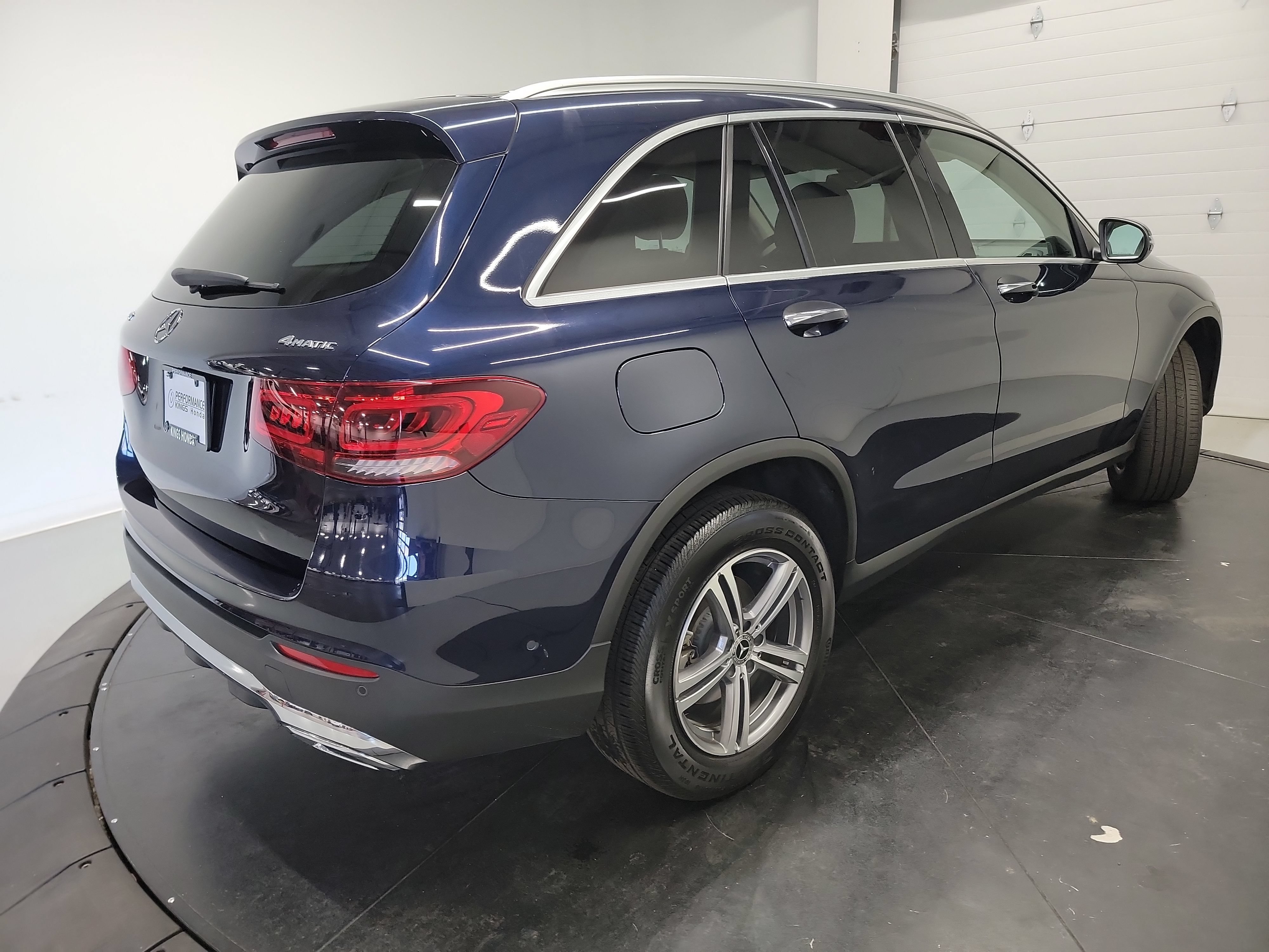 Used 2022 Mercedes-Benz GLC 300 4MATIC image 9
