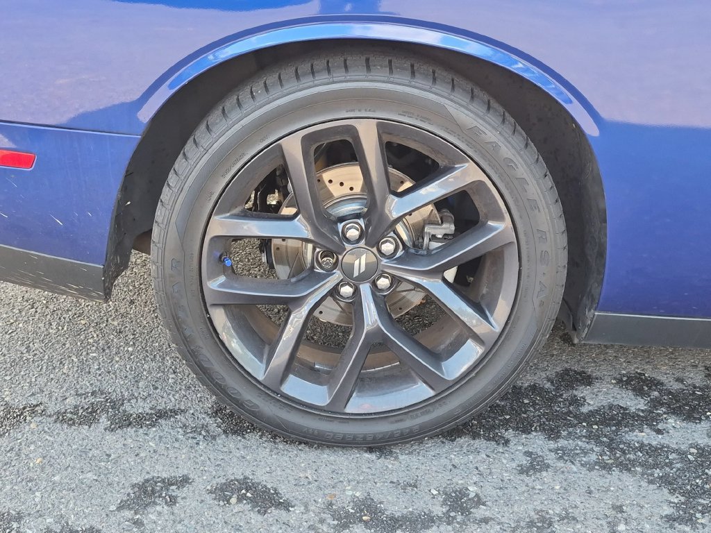Certified 2021 Dodge Challenger R/T w/ Plus Package RWD image 9