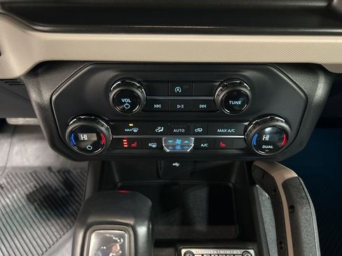 Certified 2021 Ford Bronco Big Bend w/ Sasquatch Package image 22