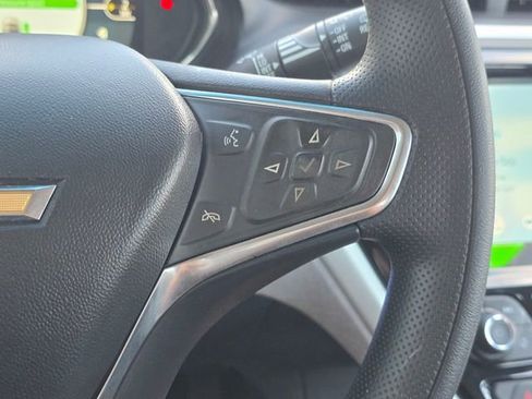 Certified 2021 Chevrolet Bolt LT image 32