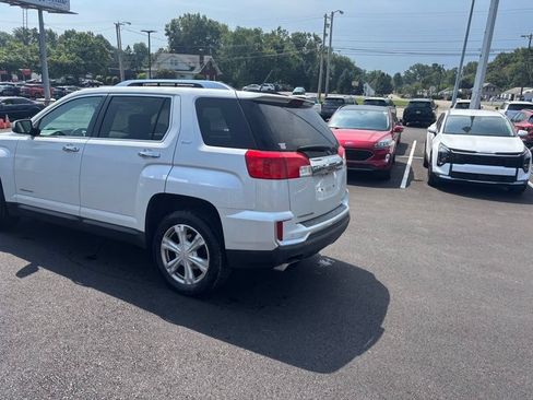 Used 2016 GMC Terrain SLT w/ Open Road Package AWD/4WD image 6