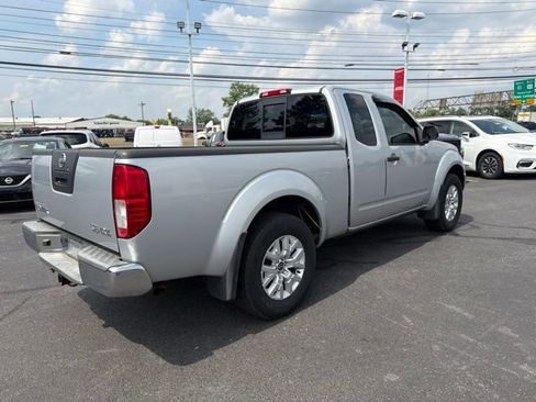 Used 2007 Nissan Frontier SE w/ Power Pkg AWD/4WD image 10