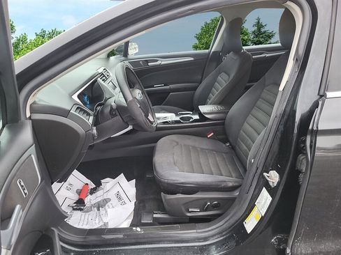 Used 2013 Ford Fusion SE image 10