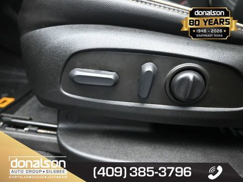 Used 2022 Chevrolet Traverse Premier image 7