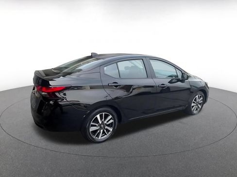 Used 2025 Nissan Versa SV FWD image 13