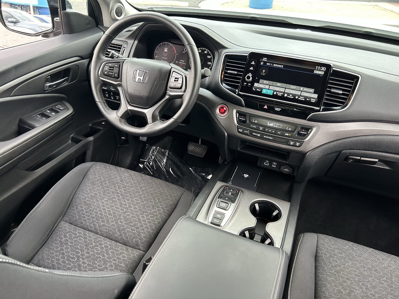Certified 2024 Honda Ridgeline Sport image 17