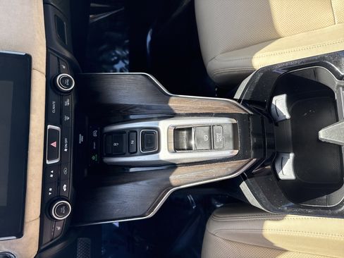 Used 2018 Honda Clarity Touring image 29