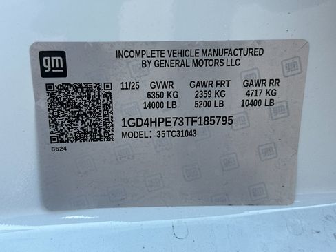 New 2026 GMC Sierra 3500 Pro w/ Convenience Package RWD image 25