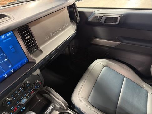 Used 2022 Ford Bronco Outer Banks image 25