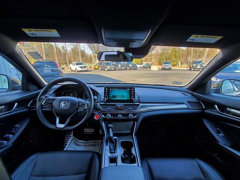 Used 2019 Honda Accord Sport image 13