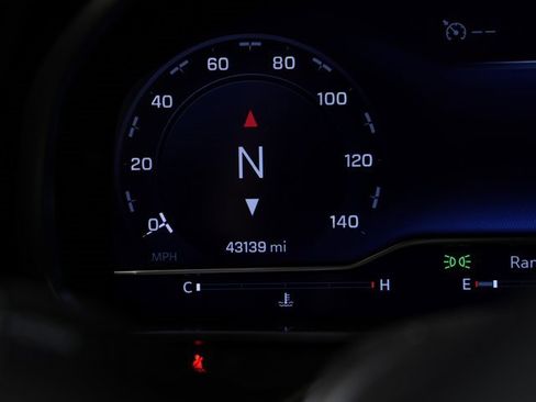 Used 2024 Chevrolet Tahoe Premier image 18