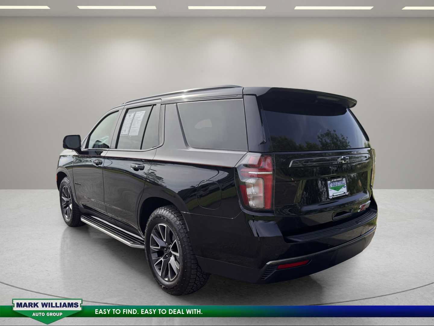 Used 2021 Chevrolet Tahoe Z71 w/ Z71 Off-Road Package AWD/4WD image 4