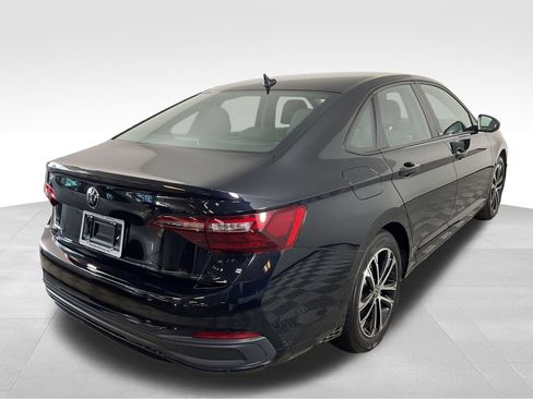 Used 2023 Volkswagen Jetta Sport FWD image 9