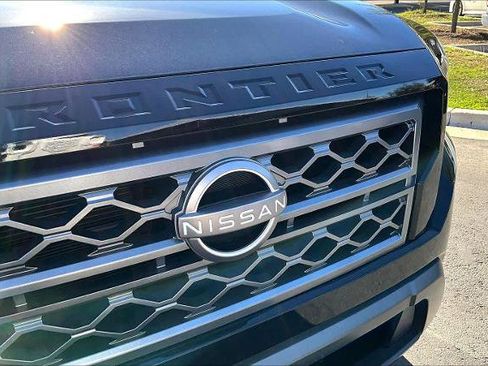 Certified 2023 Nissan Frontier SV w/ Technology Package image 29