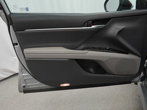 Used 2023 Toyota Camry XLE w/ Cold Weather Package image 38