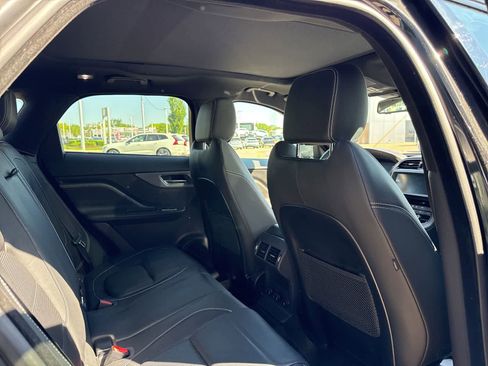 Used 2018 Jaguar F-PACE S AWD/4WD image 11