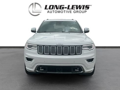 Used 2020 Jeep Grand Cherokee Overland AWD/4WD image 11