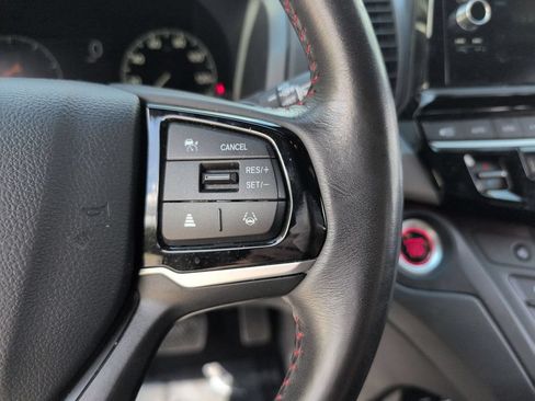Used 2025 Honda Odyssey Sport-L image 21