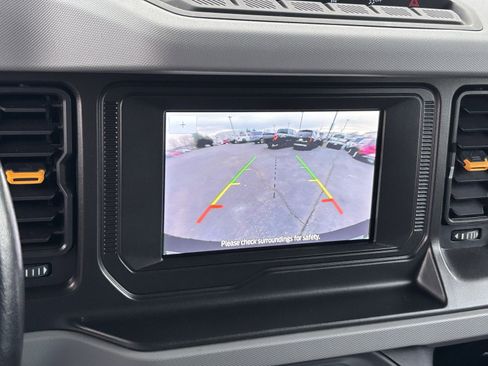 Used 2023 Ford Bronco Badlands w/ Sasquatch Package image 5