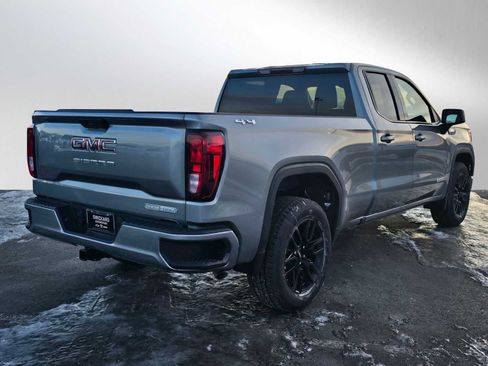New 2026 GMC Sierra 1500 Elevation image 3