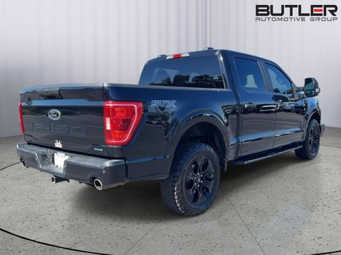 Used 2022 Ford F150 XL w/ STX Black Appearance Package AWD/4WD image 5