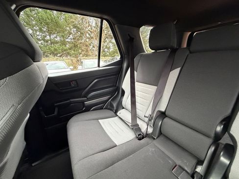 Used 2025 Toyota 4Runner TRD Off-Road image 39