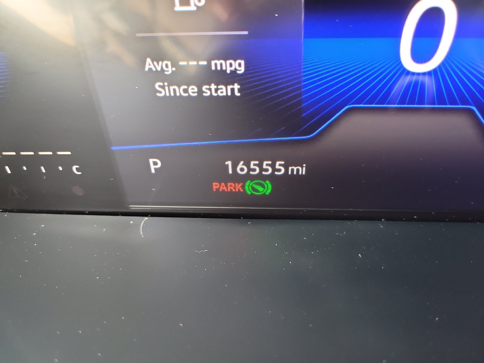 Used 2023 Volkswagen Taos SE w/ Panoramic Sunroof Package FWD image 31