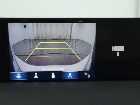 Used 2025 Acura TLX w/ Technology Package image 18