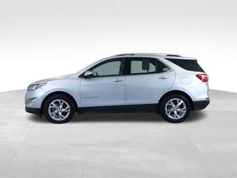 Used 2020 Chevrolet Equinox Premier w/ LPO, Floor Liner Package FWD image 8