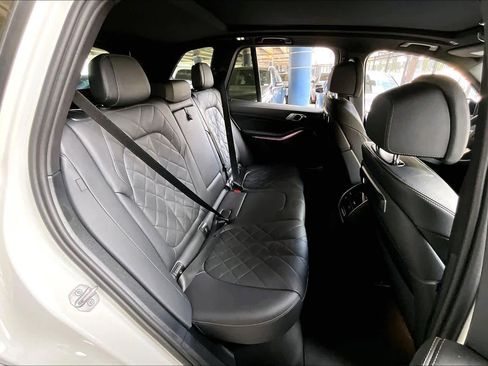 Used 2026 BMW X5 xDrive40i image 20