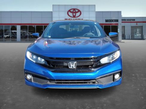 Used 2021 Honda Civic Sport image 2