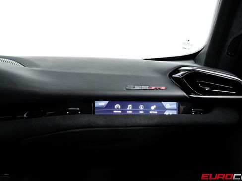 Used 2022 Ferrari 296 GTB RWD image 39