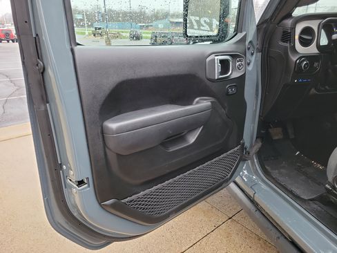 Used 2025 Jeep Wrangler Unlimited Sport S 4xe AWD/4WD image 6
