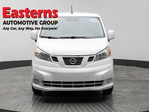 Used 2019 Nissan NV200 SV w/ Navigation Package FWD image 2